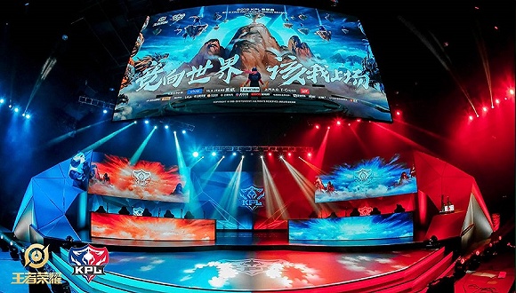 动不仅引发 动不仅引发